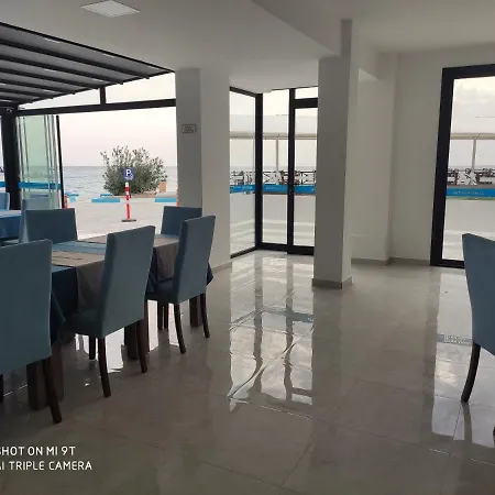 Hotel Livana Risokarpaso