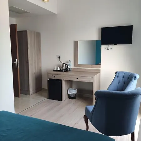 Hotel Livana Risokarpaso 3*
