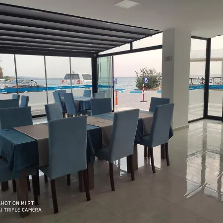 Hotel Livana Risokarpaso 3*
